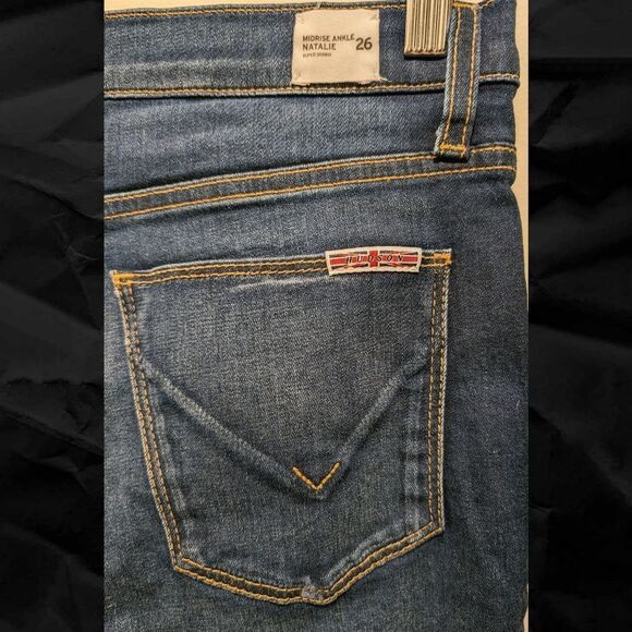 TR Hudson Natalie Mid-rise Super Skinny Ankle - NWOT - Picture 3 of 9